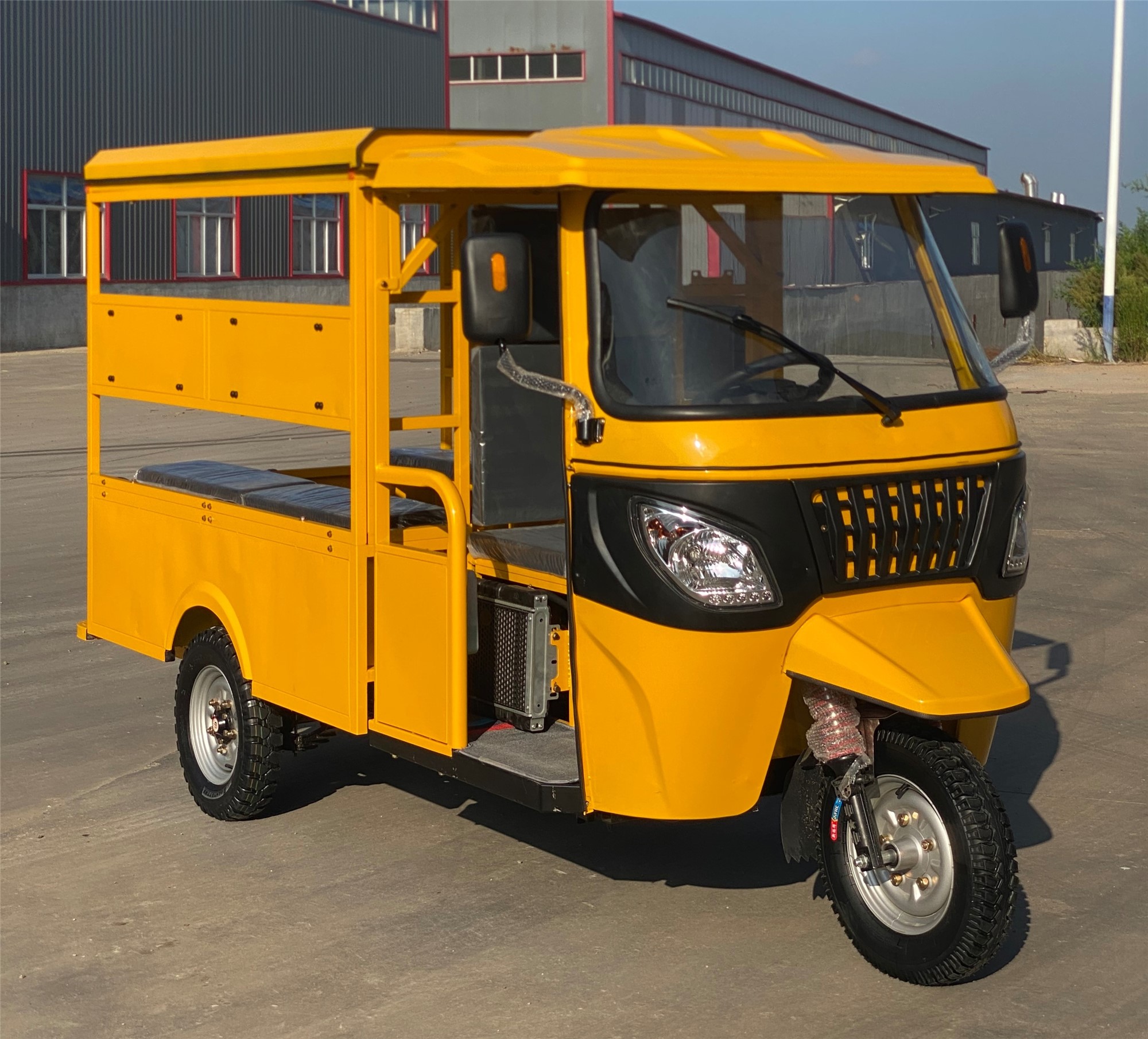 Dudu car-Passenger and cargo dual-use-SinoAfricaTrade